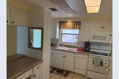 2450 Terry Ln, Sarasota, FL 34231 - Photo 7