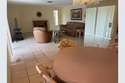 2450 Terry Ln, Sarasota, FL 34231 - Photo 9