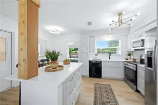 6103 Carlton Ave, Sarasota, FL 34231 - Photo 17
