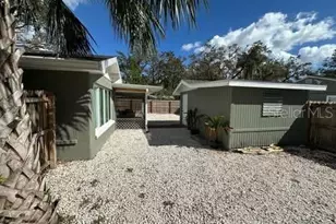 2404 52nd Ave Dr W, Bradenton, FL 34207 - Photo 19