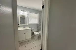 2404 52nd Ave Dr W, Bradenton, FL 34207 - Photo 35