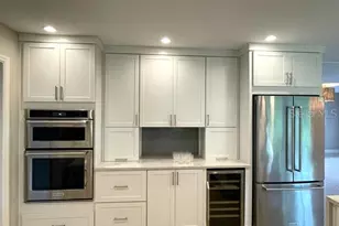 2253 Valencia Dr, Sarasota, FL 34239 - Photo 13