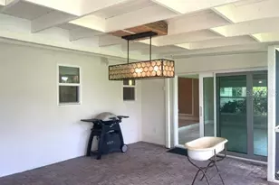 2253 Valencia Dr, Sarasota, FL 34239 - Photo 29