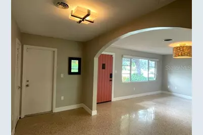 2253 Valencia Drive, Sarasota, FL 34239 - Photo 7