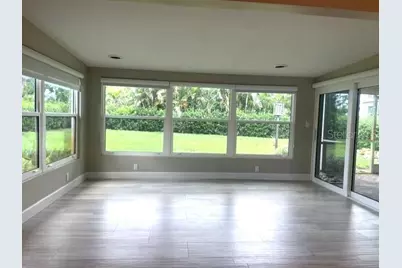 2253 Valencia Drive, Sarasota, FL 34239 - Photo 25