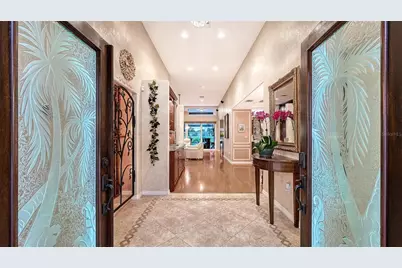5476 Golf Pointe Drive, Sarasota, FL 34243 - Photo 11