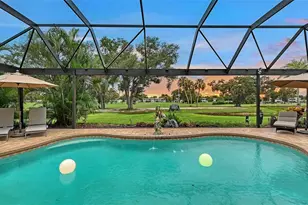 5476 Golf Pointe Dr, Sarasota, FL 34243 - Photo 47