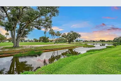 5476 Golf Pointe Drive, Sarasota, FL 34243 - Photo 61