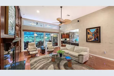 5476 Golf Pointe Drive, Sarasota, FL 34243 - Photo 17