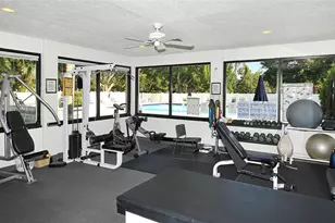5476 Golf Pointe Dr, Sarasota, FL 34243 - Photo 67