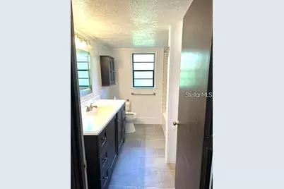 306 63rd Street #B, Holmes Beach, FL 34217 - Photo 11