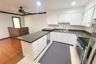 306 63rd St, Holmes Beach, FL 34217 - Photo 5