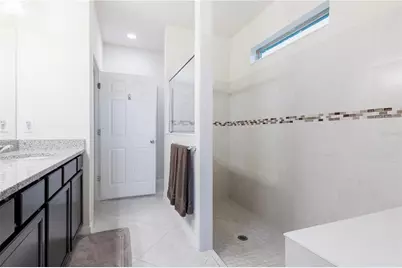 10801 52nd Court E, Parrish, FL 34219 - Photo 17