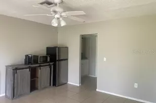 3551 Longmeadow, Sarasota, FL 34235 - Photo 3