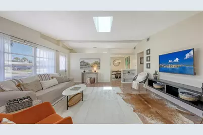 2551 Waneta Drive, Sarasota, FL 34231 - Photo 3