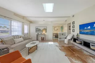 2551 Waneta Dr, Sarasota, FL 34231 - Photo 3