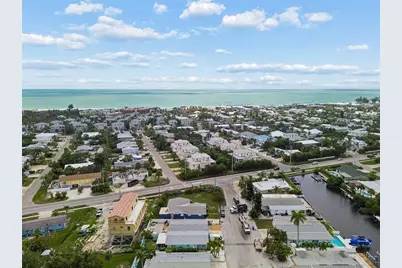 403 63rd Street, Holmes Beach, FL 34217 - Photo 79