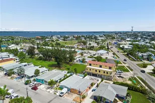 403 63rd St, Holmes Beach, FL 34217 - Photo 75