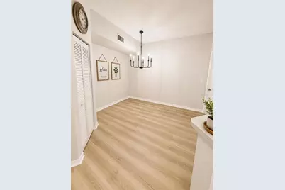 4763 Travini Circle #3-202, Sarasota, FL 34235 - Photo 5