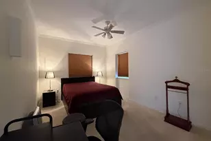 1064 N Tamiami Trl, Sarasota, FL 34236 - Photo 15