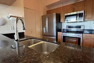 1064 N Tamiami Trl, Sarasota, FL 34236 - Photo 9