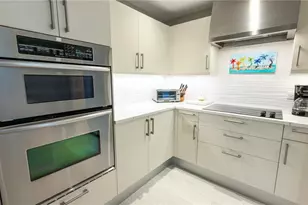 1350 Main St, Sarasota, FL 34236 - Photo 7
