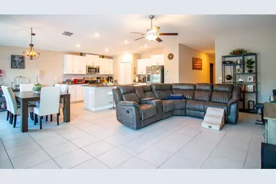 5466 Blue Azure Drive, Wimauma, FL 33598 - Photo 9