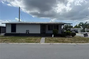 1117 49th Ave Terrace W, Bradenton, FL 34207 - Photo 3