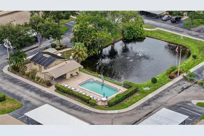 2707 60th Avenue Terrace W, Bradenton, FL 34207 - Photo 5