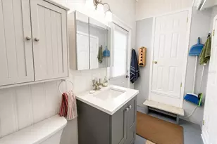 1907 Iowa Ave, Bradenton, FL 34207 - Photo 17