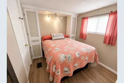 1907 Iowa Avenue, Bradenton, FL 34207 - Photo 13