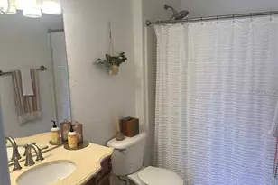 8926 Manor Loop, Bradenton, FL 34202 - Photo 9