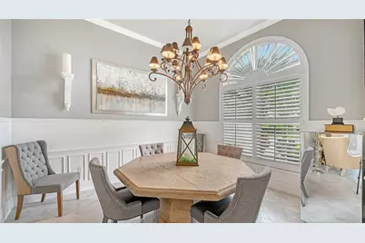 6682 Saint James Crossing, University Park, FL 34201 - Photo 5