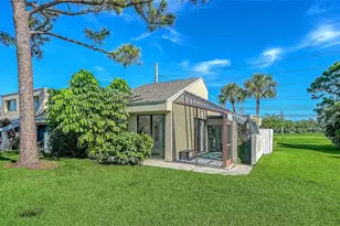 2761 Horseshoe Ct, Sarasota, FL 34235 - Photo 33