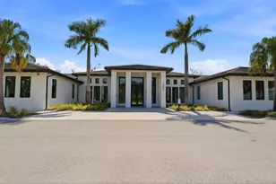 2761 Horseshoe Ct, Sarasota, FL 34235 - Photo 45
