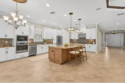 9913 Wicker Park Place, Palmetto, FL 34221 - Photo 11
