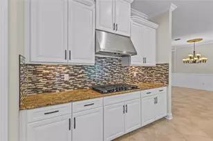 9913 Wicker Park Pl, Palmetto, FL 34221 - Photo 15
