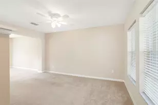 2907 Bear Oak Dr, Valrico, FL 33594 - Photo 5