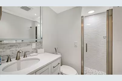 6750 Gulf Of Mexico Drive #171, Longboat Key, FL 34228 - Photo 17
