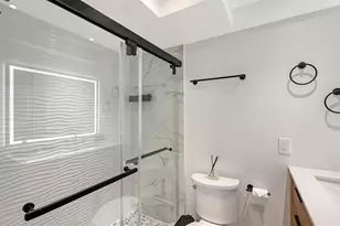 6750 Gulf of Mexico Dr, Longboat Key, FL 34228 - Photo 19