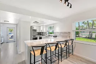 6750 Gulf of Mexico Dr, Longboat Key, FL 34228 - Photo 7