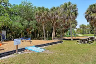 2623 Riverbluff Pkwy, Sarasota, FL 34231 - Photo 53