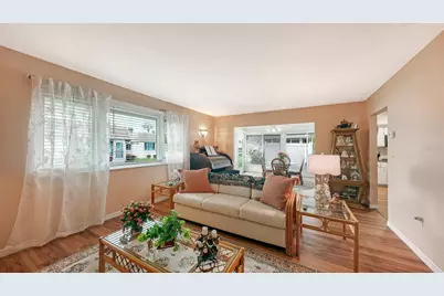 2623 Riverbluff Parkway #V144, Sarasota, FL 34231 - Photo 9