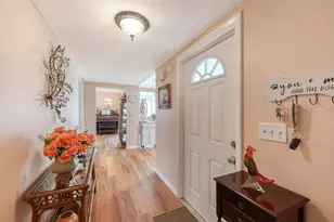 2623 Riverbluff Pkwy, Sarasota, FL 34231 - Photo 5