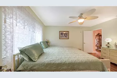 2623 Riverbluff Parkway #V144, Sarasota, FL 34231 - Photo 17