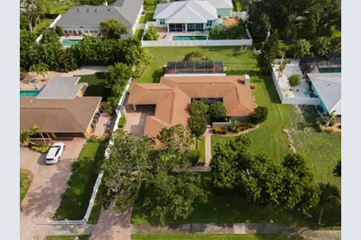 7605 17th Avenue NW, Bradenton, FL 34209 - Photo 5