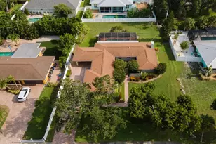 7605 17th Ave NW, Bradenton, FL 34209 - Photo 5