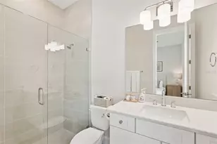 16415 Isola Pl, Lakewood Ranch, FL 34211 - Photo 17
