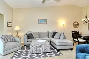 9610 Club S Cir, Sarasota, FL 34238 - Photo 21
