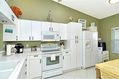 9610 Club South Circle #4302, Sarasota, FL 34238 - Photo 13